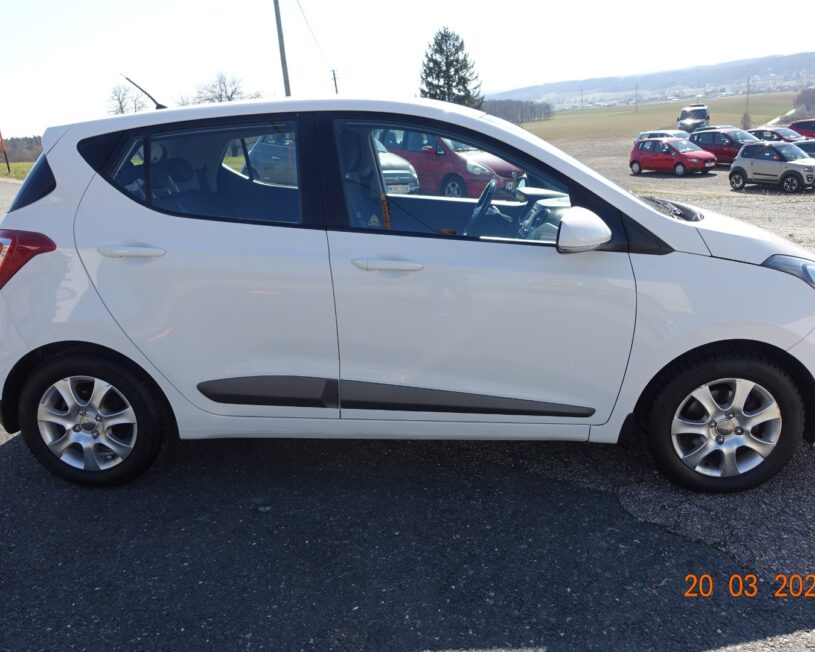 HYUNDAI i10 Premium 1,25 AT 508x-P3 voll