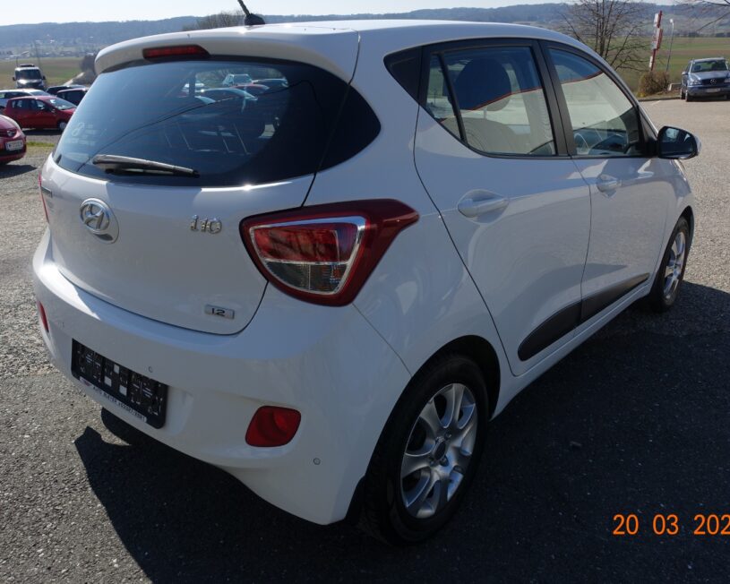 HYUNDAI i10 Premium 1,25 AT 508x-P3 voll