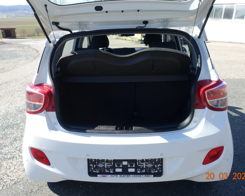 HYUNDAI i10 Premium 1,25 AT 508x-P3 voll