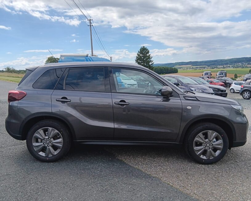 SUZUKI Vitara 1,4 GL + 2WD, M/T shine voll