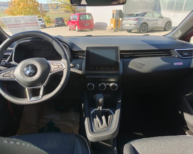 MITSUBISHI Colt 1,6 HEV YUKI Intense S+C AT 25 voll