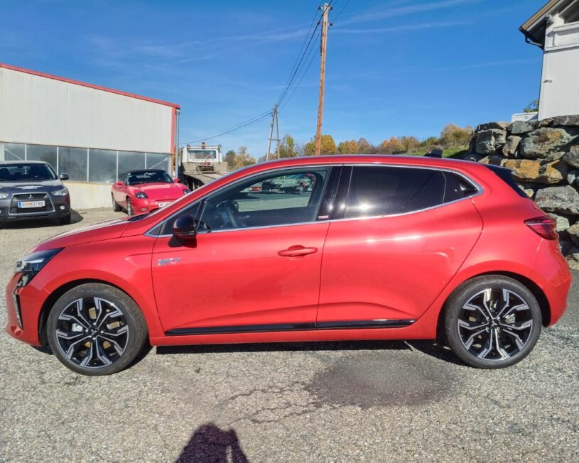 MITSUBISHI Colt 1,6 HEV YUKI Intense S+C AT 25 voll