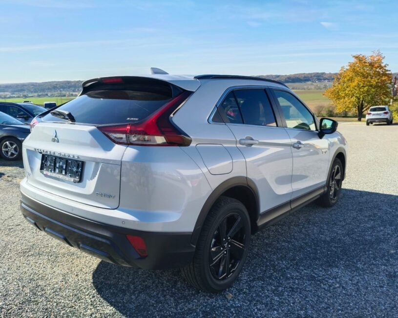 MITSUBISHI Eclipse Cross PHEV 2,4 Allrad voll