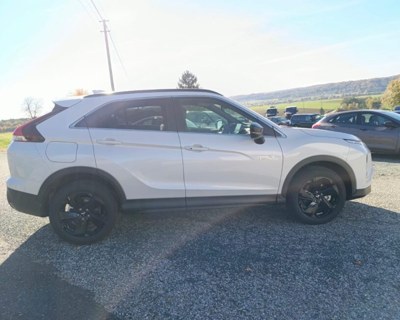 MITSUBISHI Eclipse Cross PHEV 2,4 Allrad voll