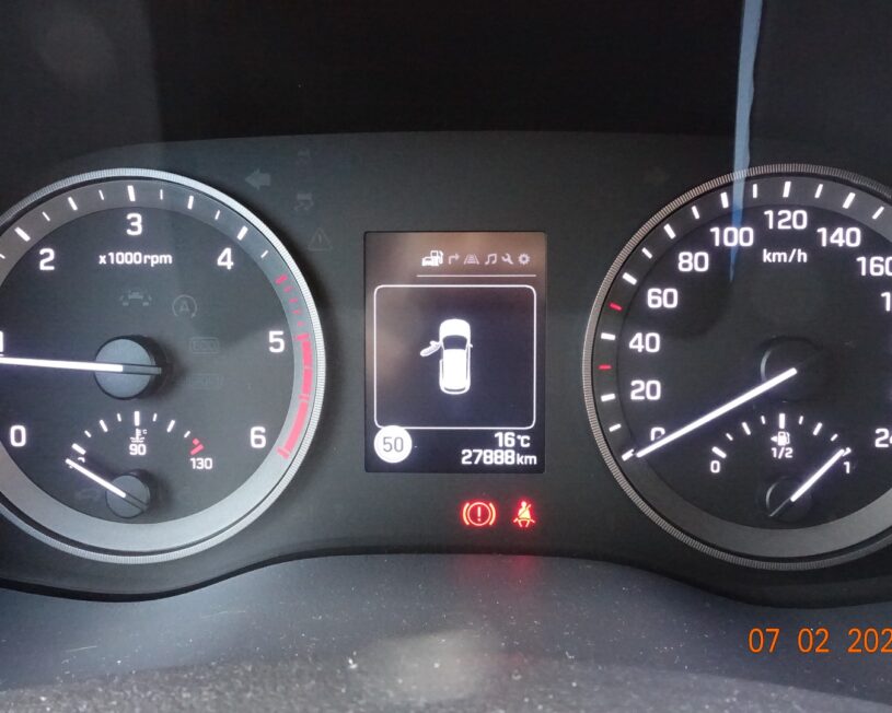 HYUNDAI Tucson  GO 1,7 CRDI 2WD MIT 807f voll