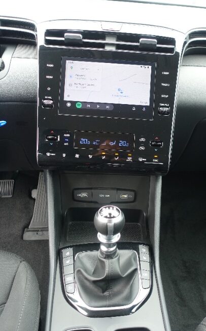 HYUNDAI Tucson NX4 Smart Line 1,6 T-GDi 2WD P4/P5 Paket voll