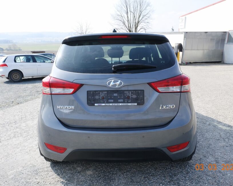 HYUNDAI ix20 1,6 CVVT Comfort 254x-O1/10/13 voll