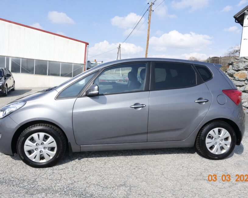 HYUNDAI ix20 1,6 CVVT Comfort 254x-O1/10/13 voll