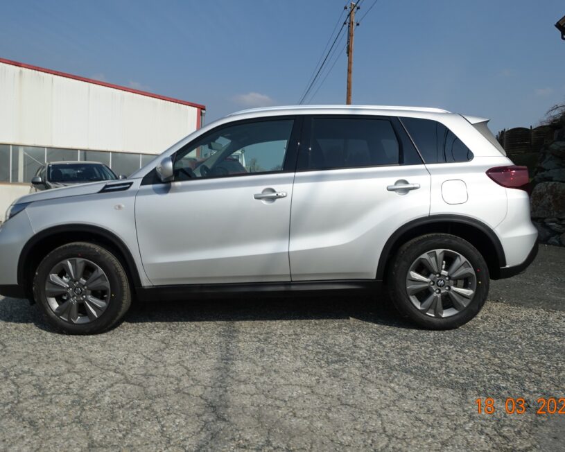 SUZUKI Vitara 1,4 Mild Hybrid GL2WD voll
