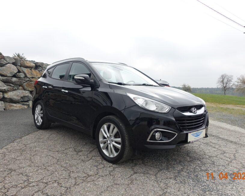 HYUNDAI ix35 Premium 2,0 CRDi 4WD ALLRAD voll