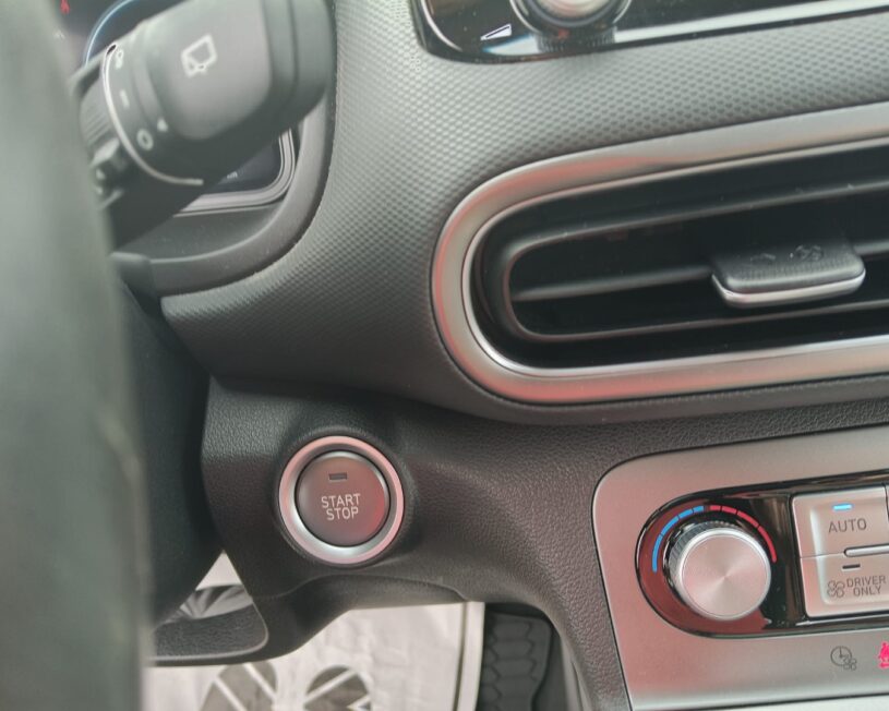 HYUNDAI Kona ELEKTRO EDITION 30 PLUS voll