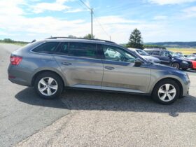 SKODA SUPERB Kombi 2,0 TDI DSG Automatik  LED 1 Besitz