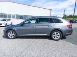 SKODA SUPERB Kombi 2,0 TDI DSG Automatik  LED 1 Besitz