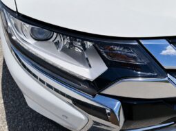 MITSUBISHI Outlander 2,0 2WD  100 Edition voll