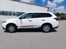 MITSUBISHI Outlander 2,0 2WD  100 Edition voll