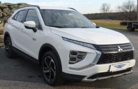 MITSUBISHI Eclipse Cross PHEV 2,4 4WD Intense+ no HUD 21