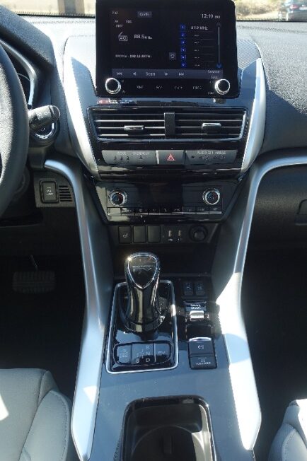 MITSUBISHI Eclipse Cross PHEV 2,4 ALLRAD Diamond voll