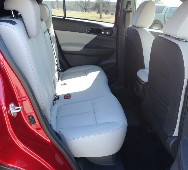 MITSUBISHI Eclipse Cross PHEV 2,4 ALLRAD Diamond 220V Leder Grau voll