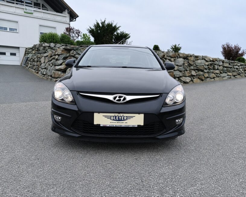 HYUNDAI i30  Europe Sport voll