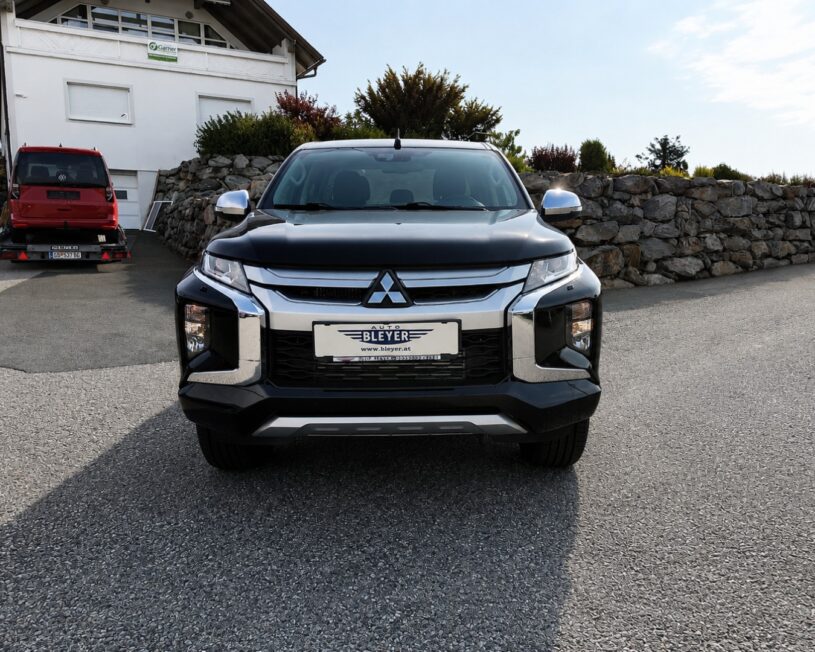 MITSUBISHI L200 Intense Plus Allrad Doppelkabine voll