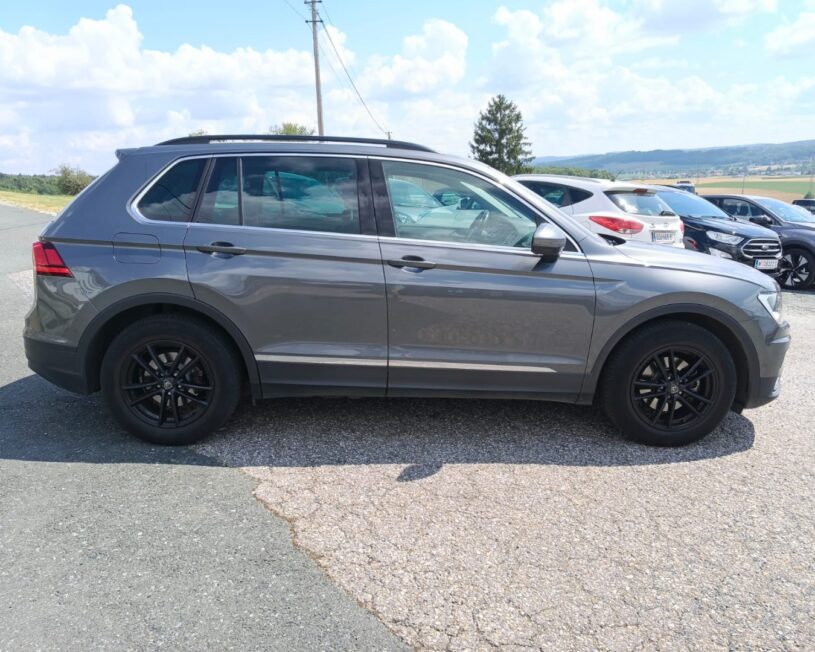VW Tiguan Comfortline voll