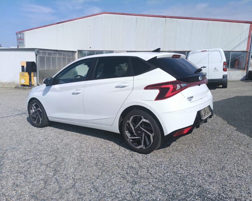 HYUNDAI I20 TRENDLINE  Automatik voll