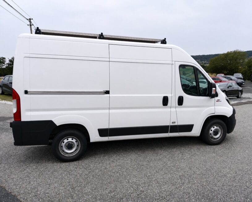 FIAT Ducato Hochr.-Kasten 290 L2H2 voll