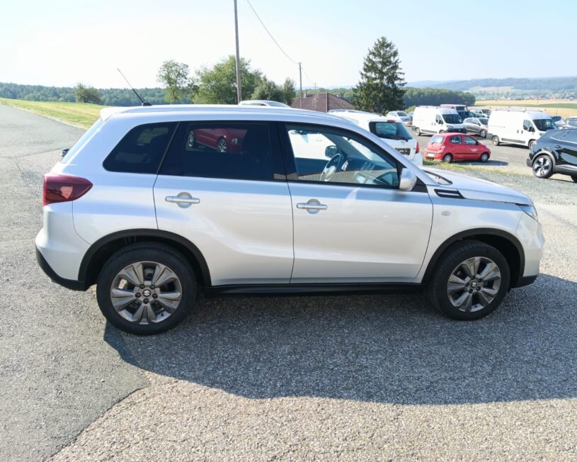 SUZUKI Vitara 1,4 2WD  Hybritd  Shine voll
