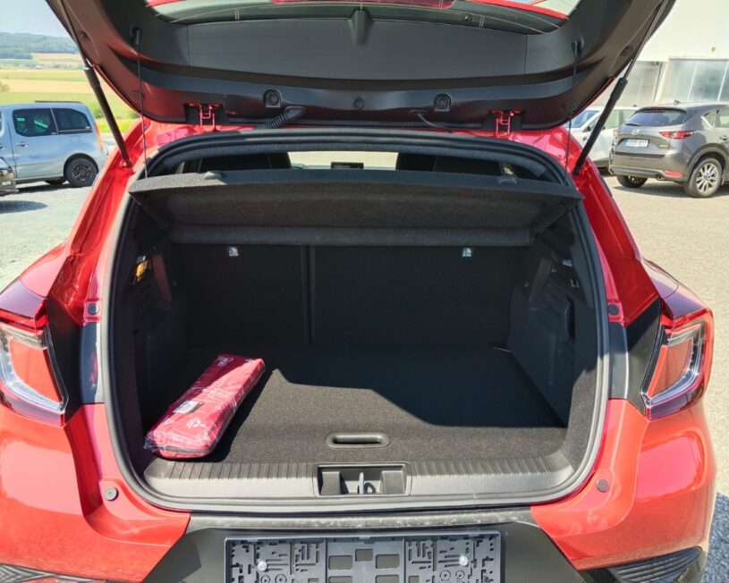 MITSUBISHI ASX 1,8 HEV Hybrid  Invite Black Edition AT voll