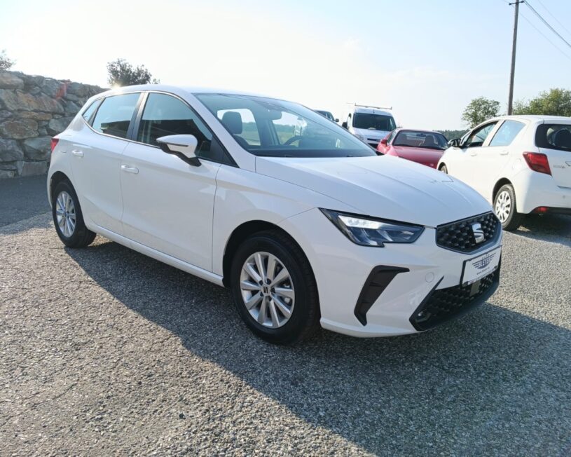 SEAT Ibiza Reference TSI 95PS voll