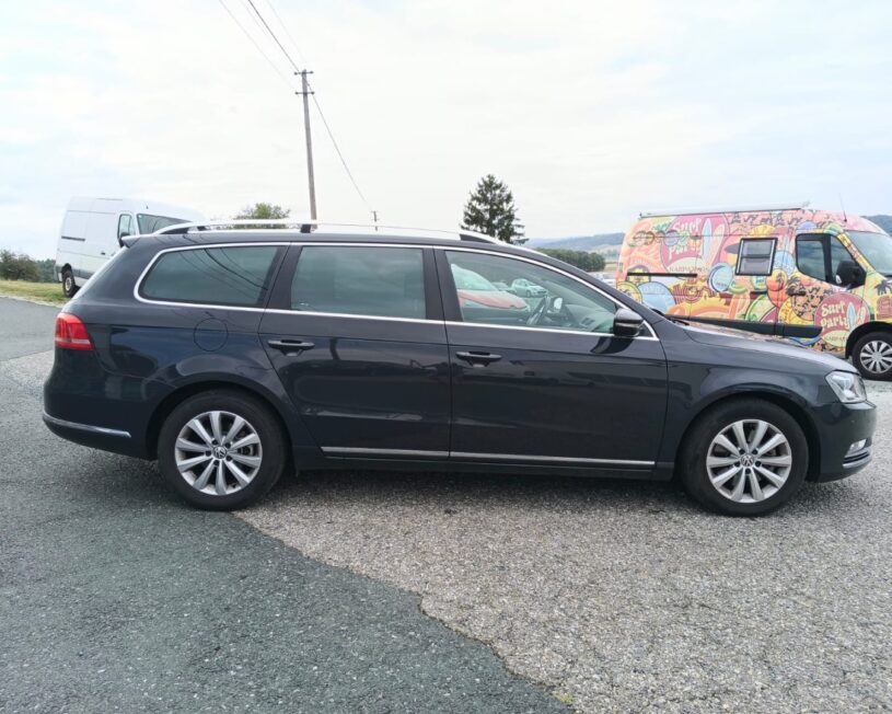 VW Passat Kombi Automatik  Comfortline 2,0 TDI voll