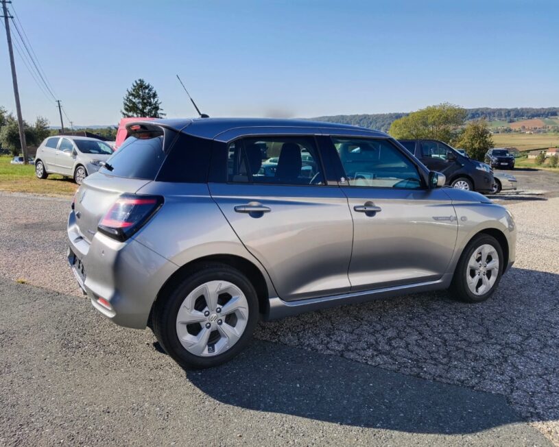 SUZUKI Swift 1,2  Shine Hybrid Automatik voll