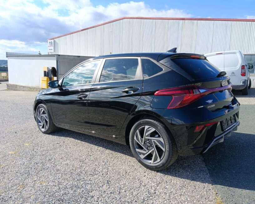 HYUNDAI i20 TOP  Navi Kamera, Alu voll