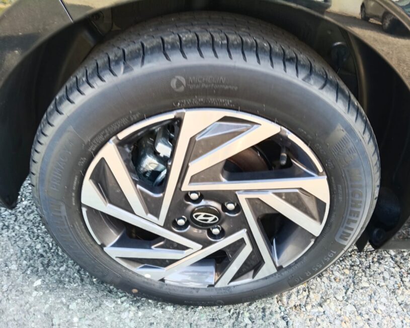 HYUNDAI i20 TOP  Navi Kamera, Alu voll