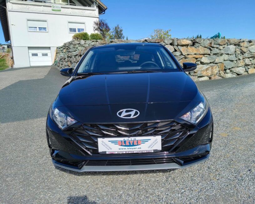 HYUNDAI i20 TOP  Navi Kamera, Alu voll
