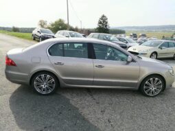 SKODA Superb Elegance Automatik voll