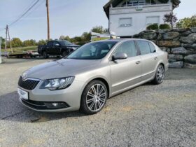 SKODA Superb Elegance Automatik