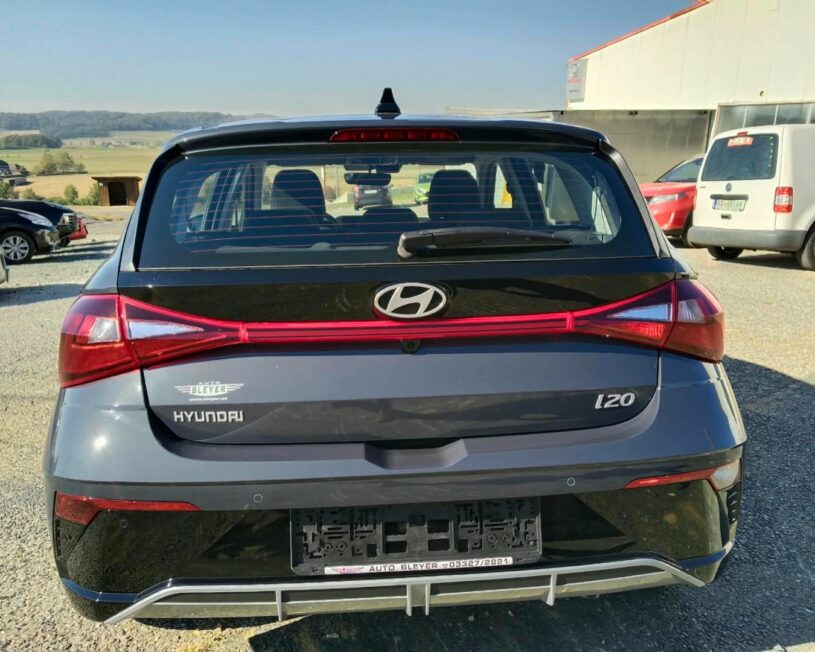 HYUNDAI Hyundai i20 GO Plus Sondermodell AUTOMATIK  Navi, Kamera voll