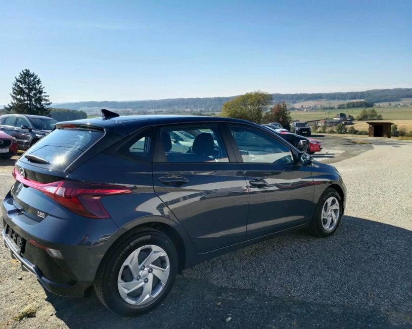 HYUNDAI Hyundai i20 GO Plus Sondermodell AUTOMATIK  Navi, Kamera voll