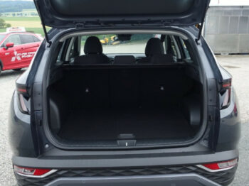 Hyundai Tucson NX4 Smart Line 1,6 T-GDi 2WD P4/P5 Paket voll