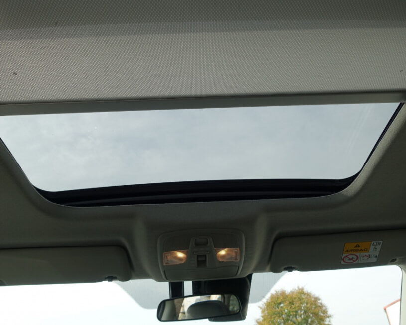 Suzuki Vitara 1,4 GLX 2WD Schalter inkl. Panoramadach voll