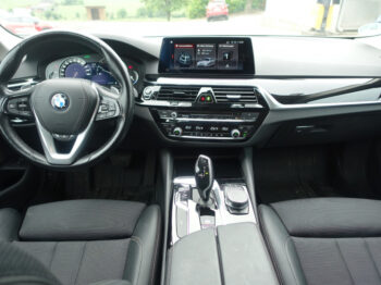 BMW 520d xDrive Kombi Allrad Diesel Automatik voll