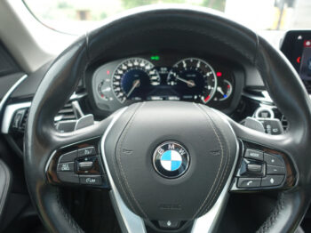 BMW 520d xDrive Kombi Allrad Diesel Automatik voll