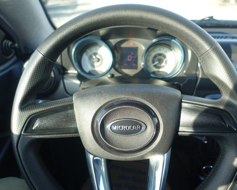 Microcar MGO6 voll
