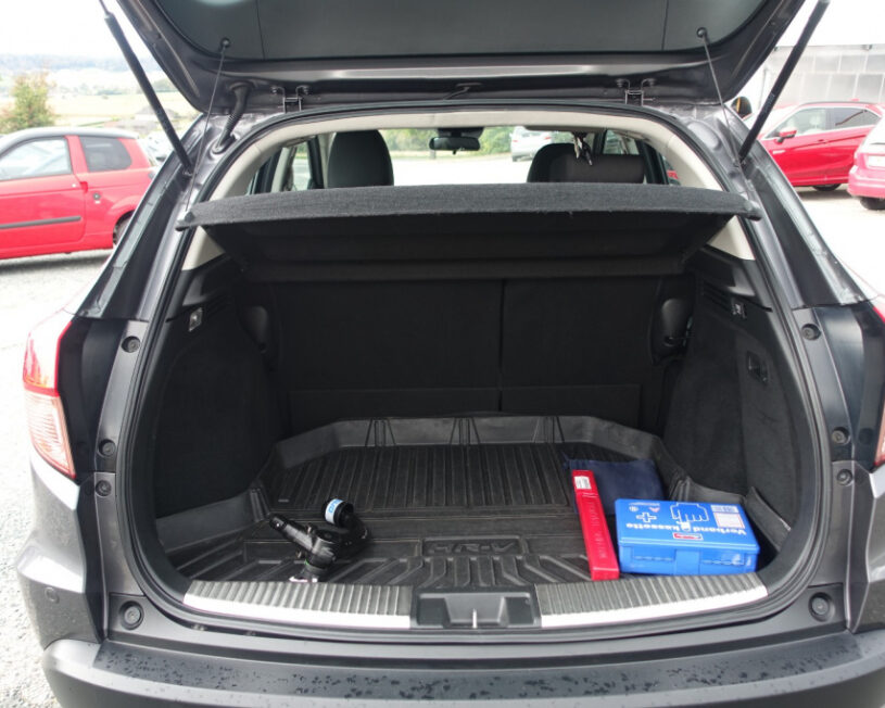 Honda HR-V 1,6 i-DTEC Elegance voll