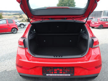 Hyundai i30 – PD i-Line 1,5 DPI c1bi0 voll