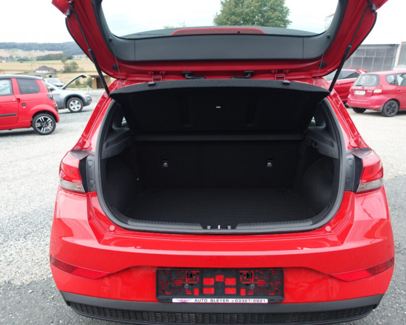 Hyundai i30 – PD i-Line 1,5 DPI c1bi0 voll